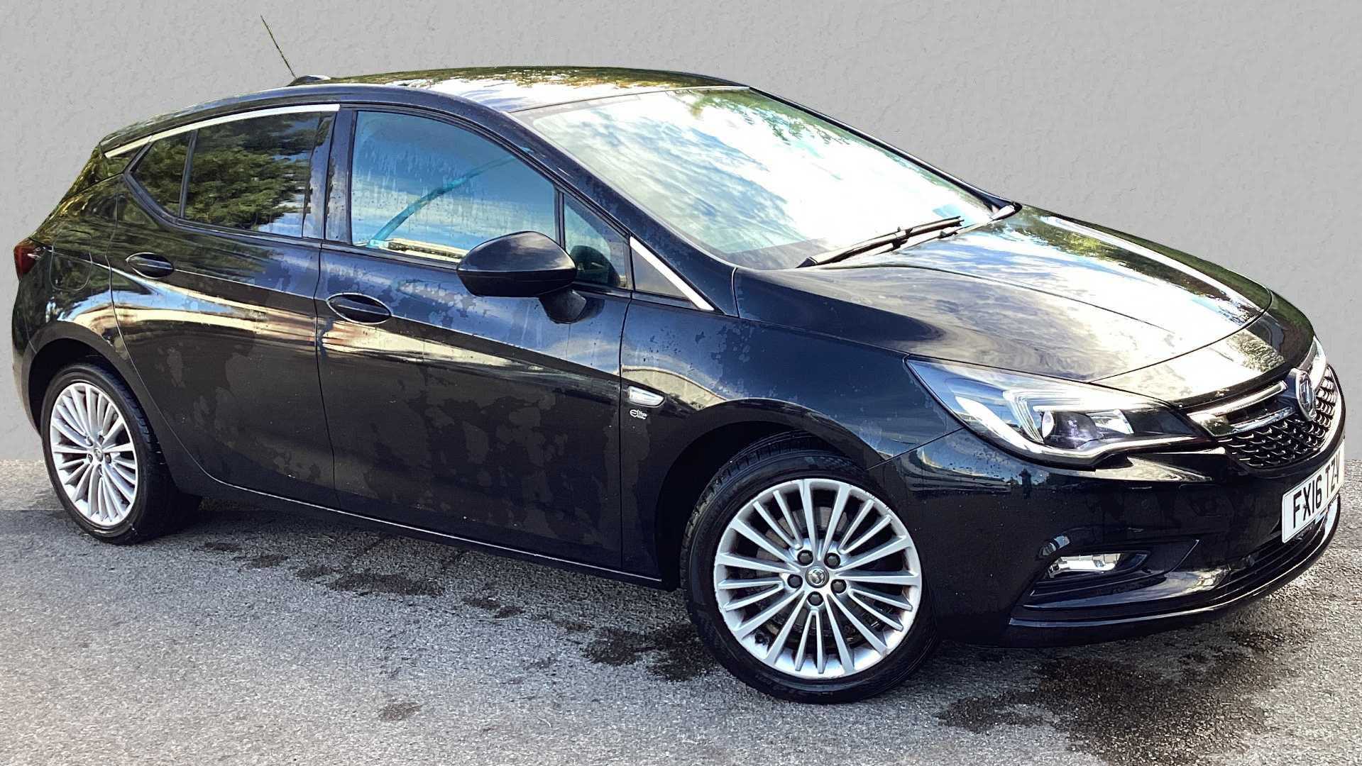 Main listing image - Vauxhall Astra