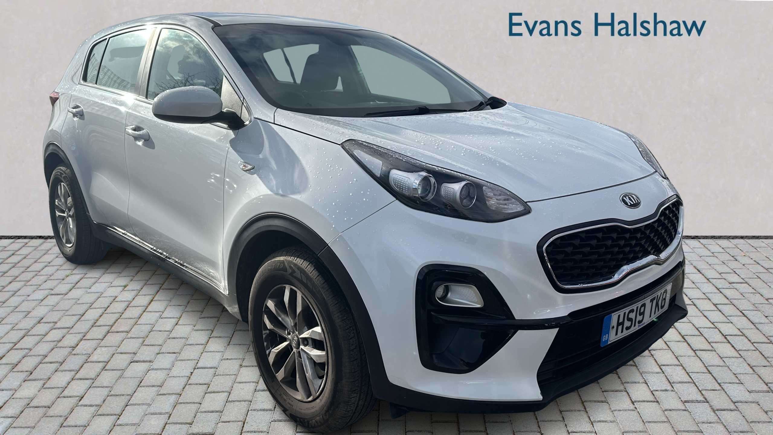 Main listing image - Kia Sportage