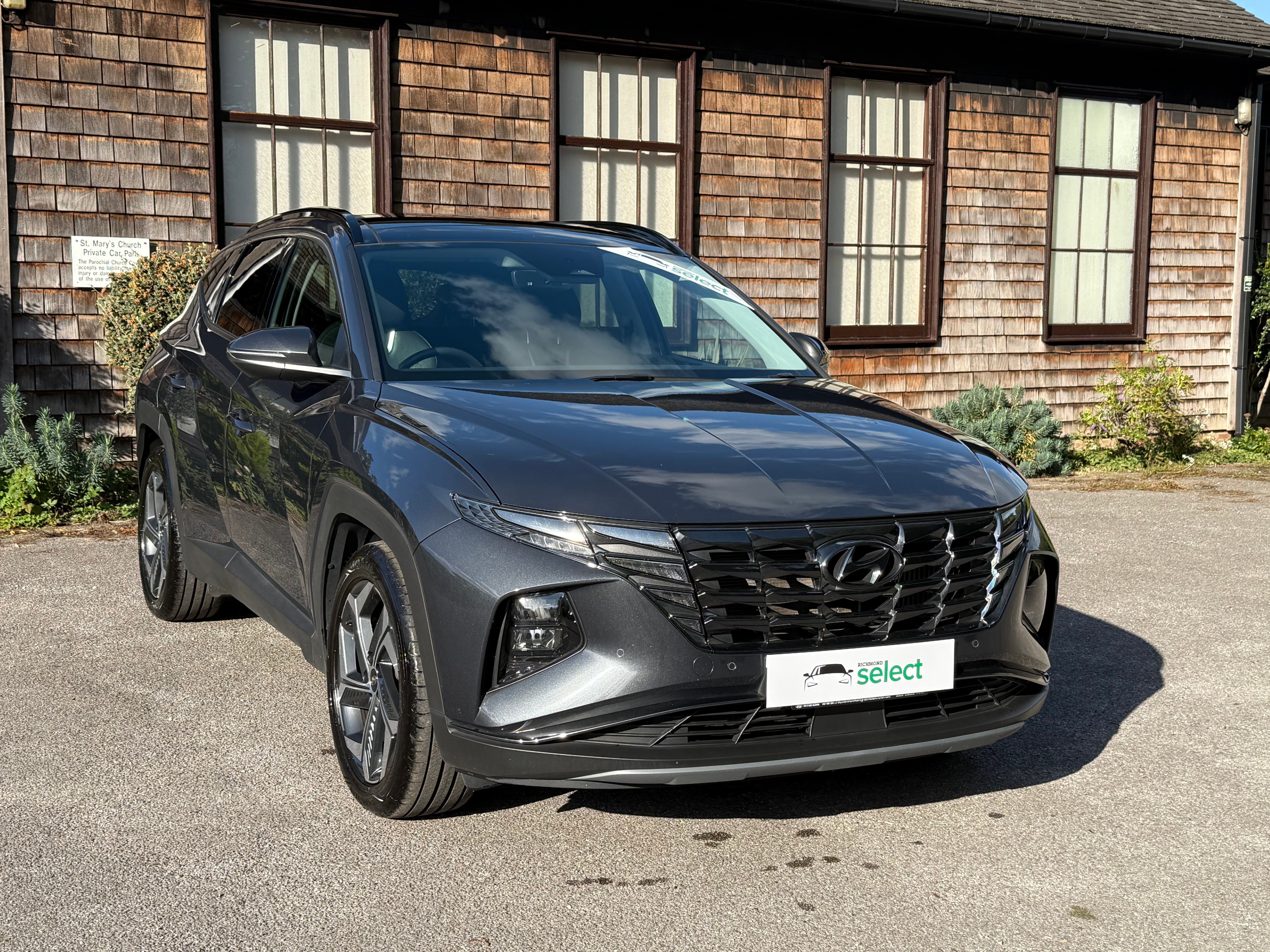 Main listing image - Hyundai Tucson