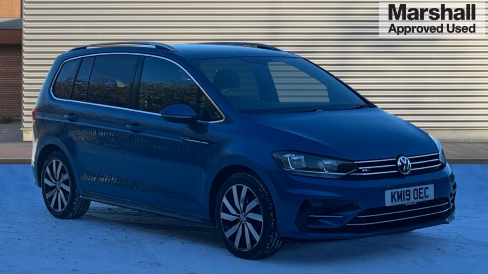 Main listing image - Volkswagen Touran