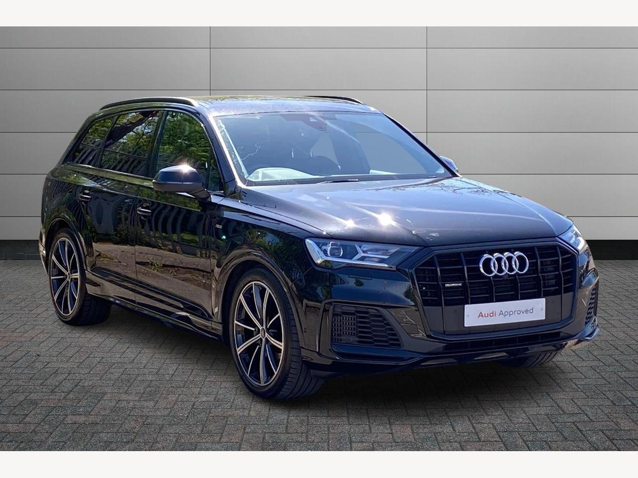 Main listing image - Audi Q7
