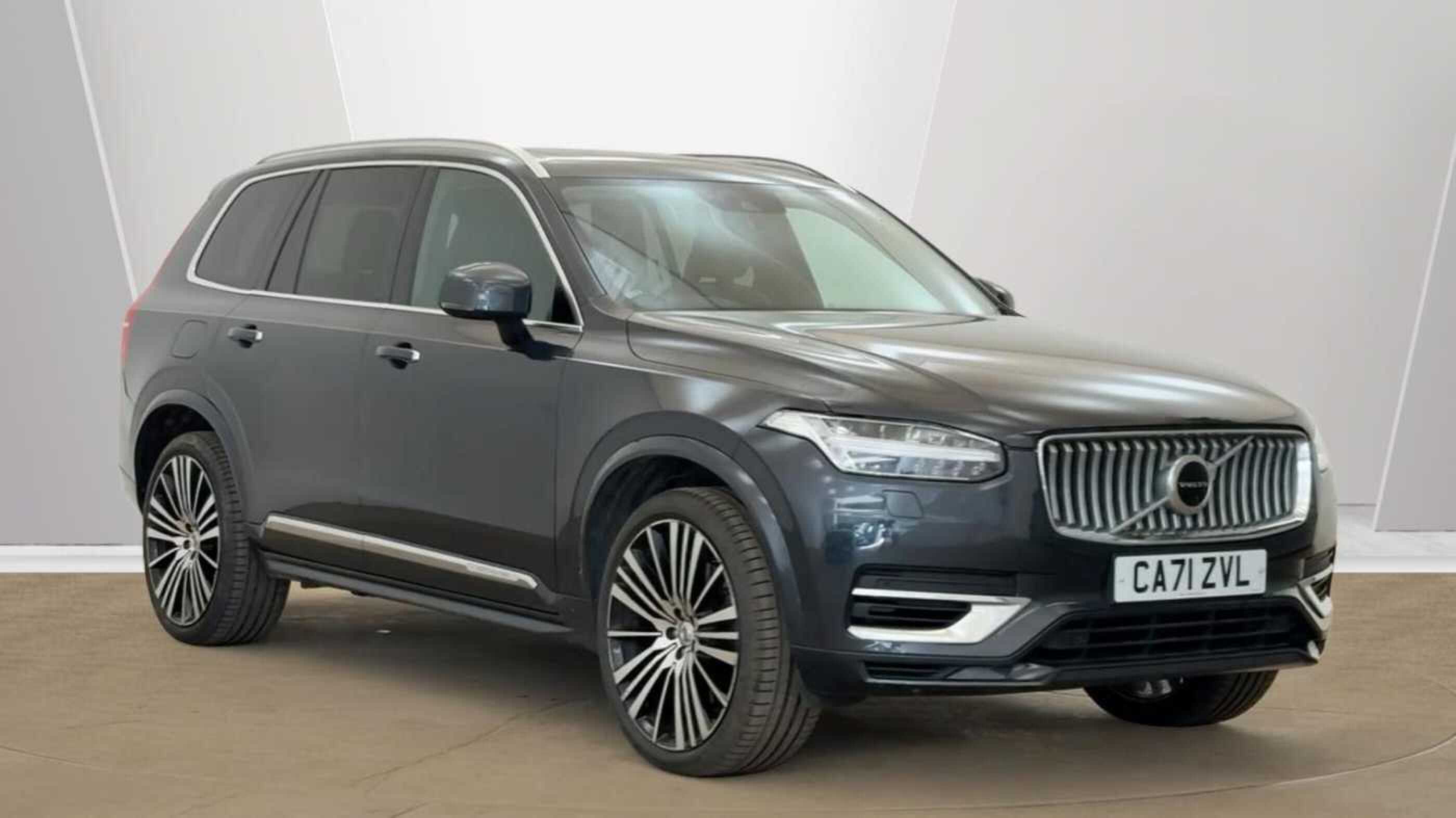 Main listing image - Volvo XC90