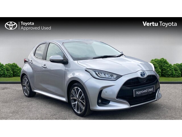Main listing image - Toyota Yaris