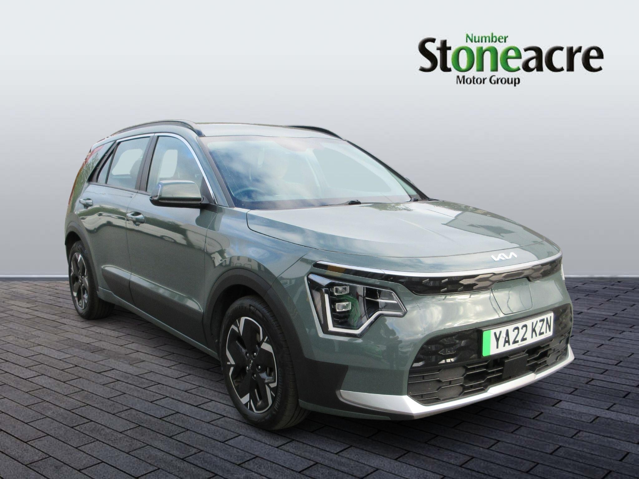Main listing image - Kia Niro