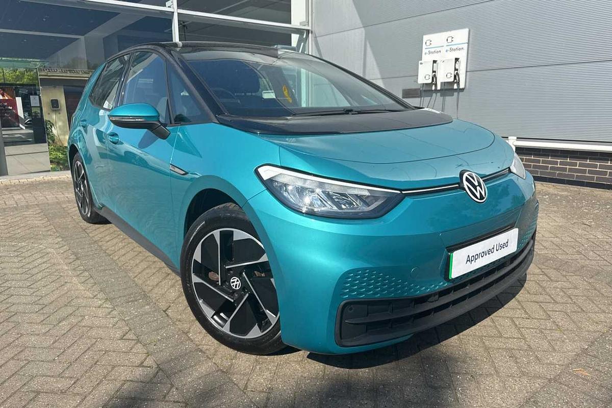 Main listing image - Volkswagen ID.3