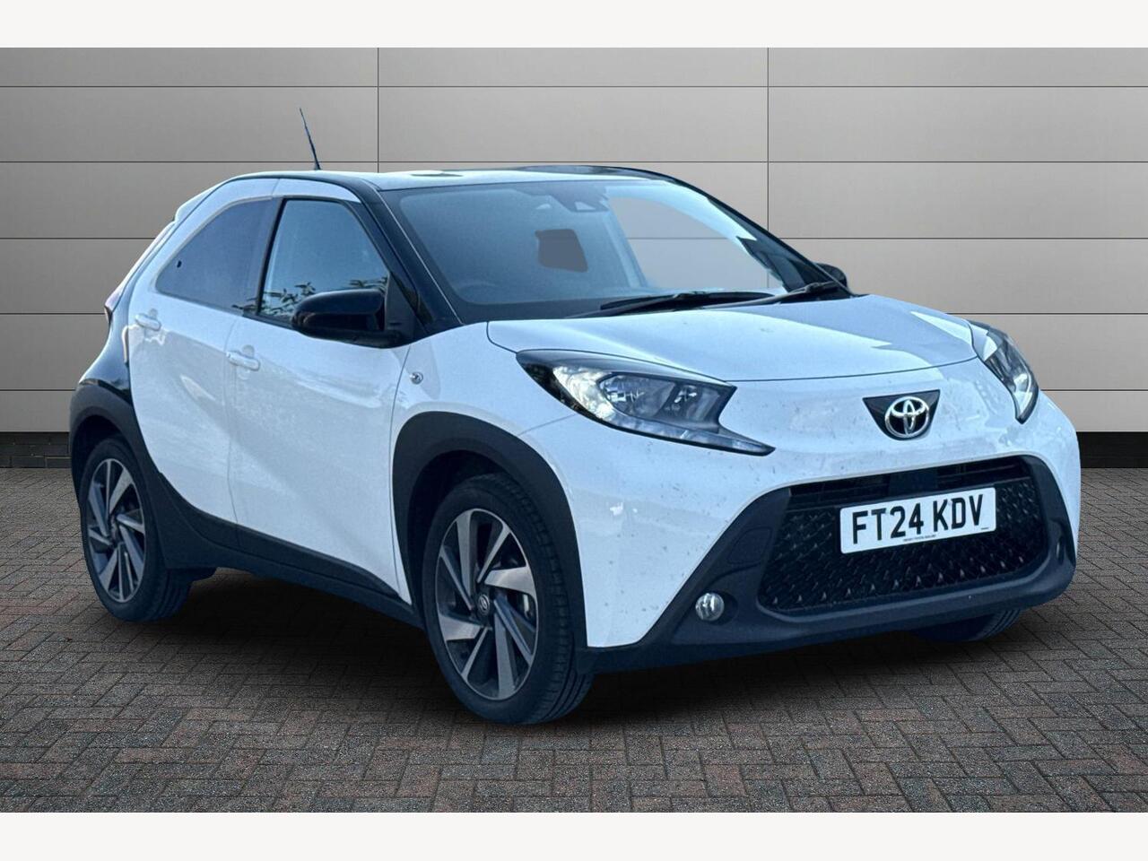 Main listing image - Toyota Aygo X