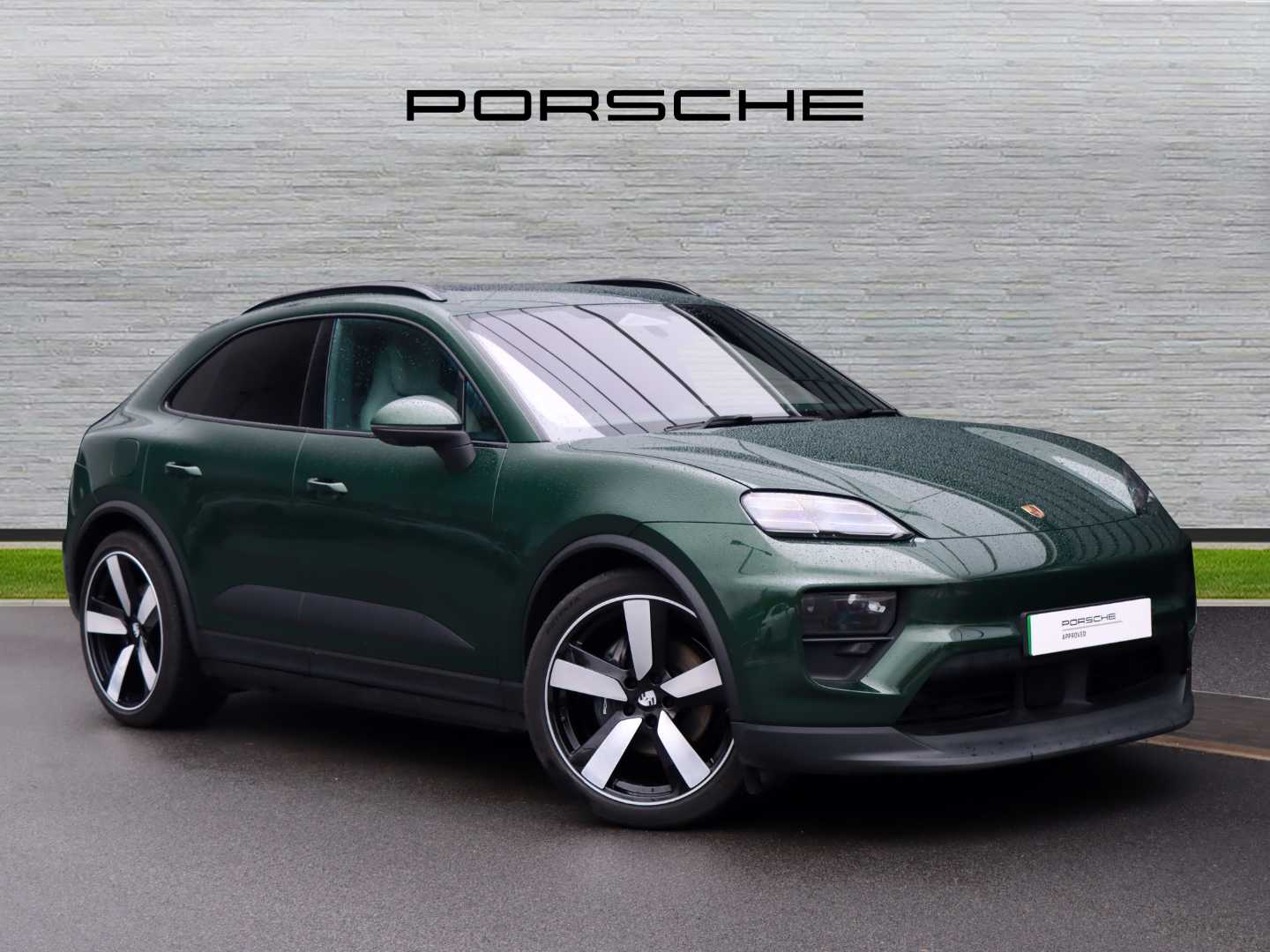Main listing image - Porsche Macan