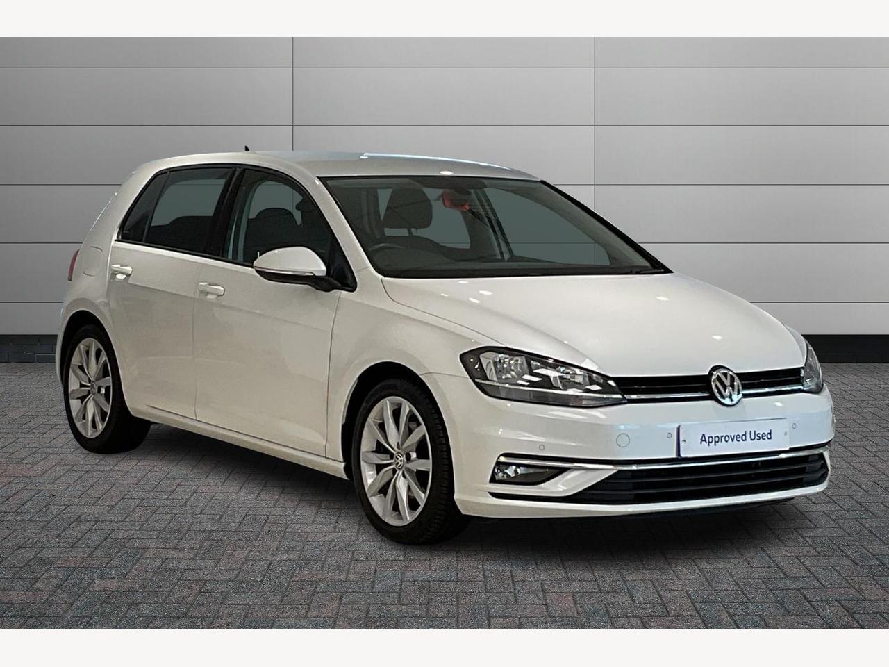 Main listing image - Volkswagen Golf