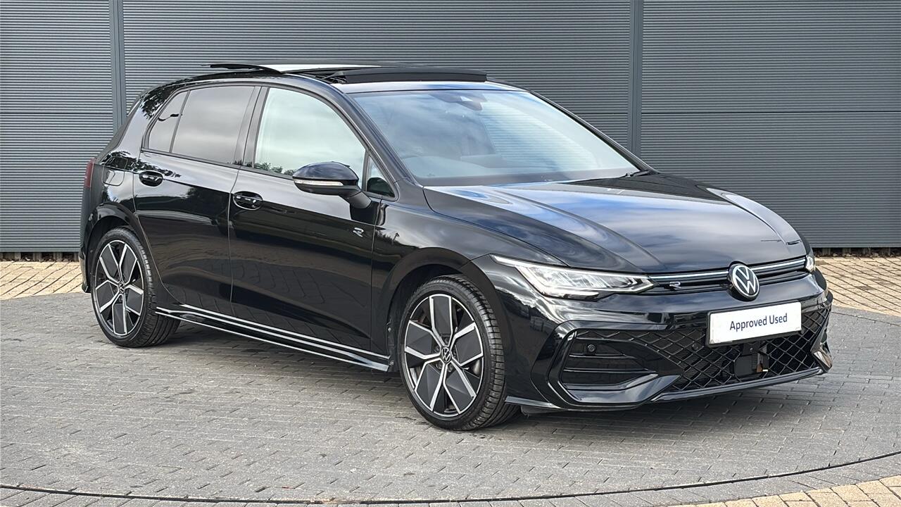 Main listing image - Volkswagen Golf