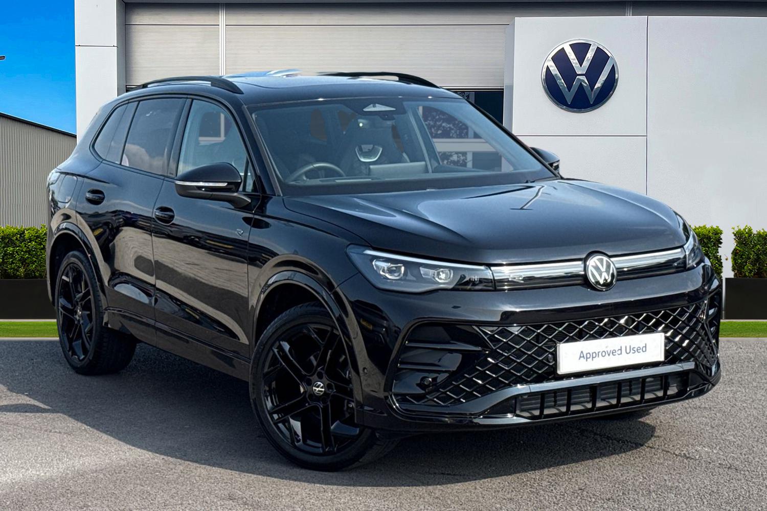 Main listing image - Volkswagen Tiguan