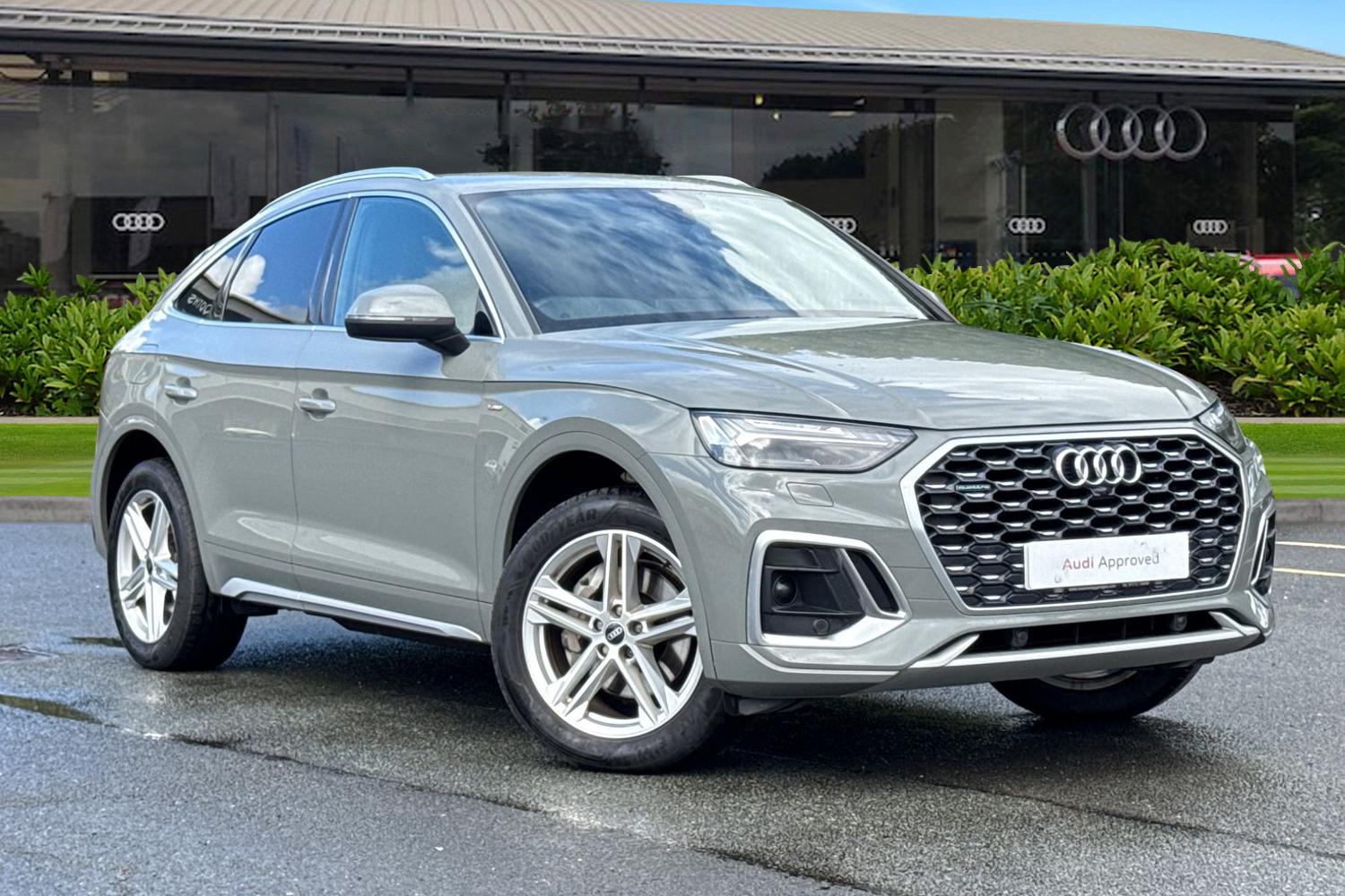 Main listing image - Audi Q5 Sportback