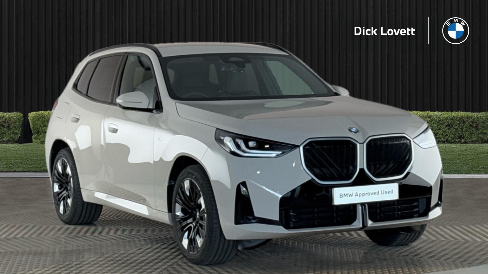 Main listing image - BMW X3