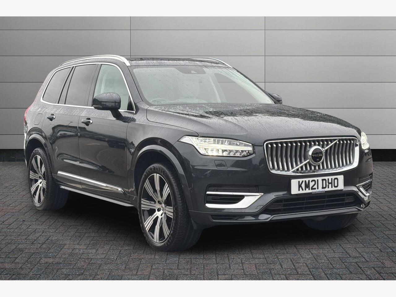 Main listing image - Volvo XC90