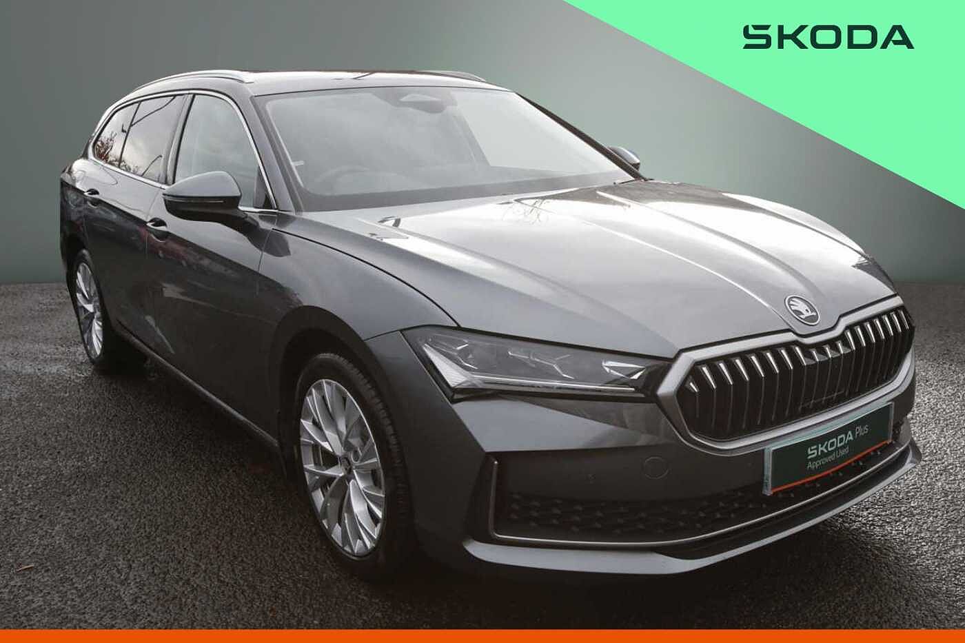 Main listing image - Skoda Superb