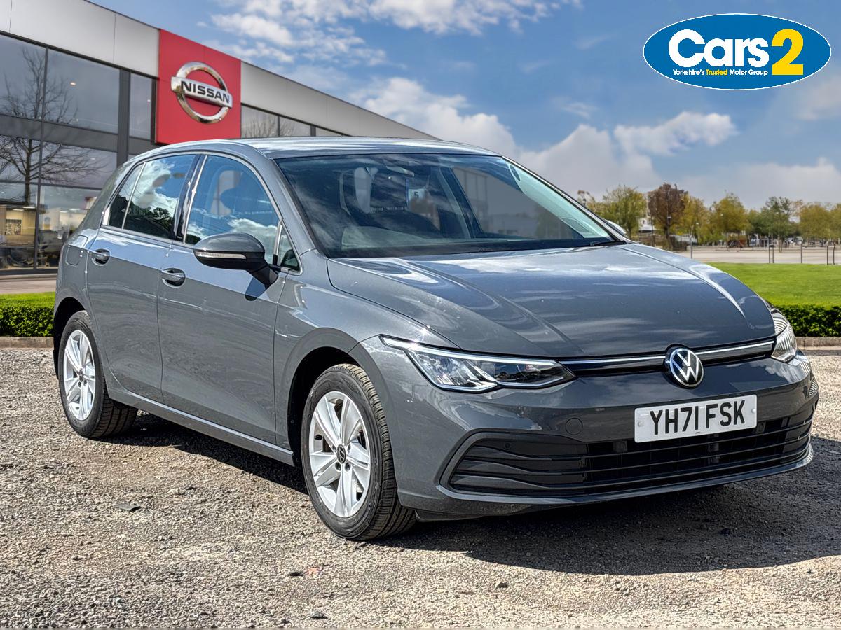 Main listing image - Volkswagen Golf