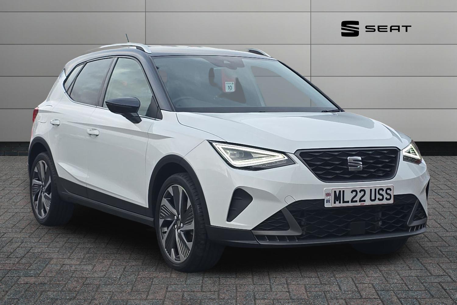 Main listing image - SEAT Arona