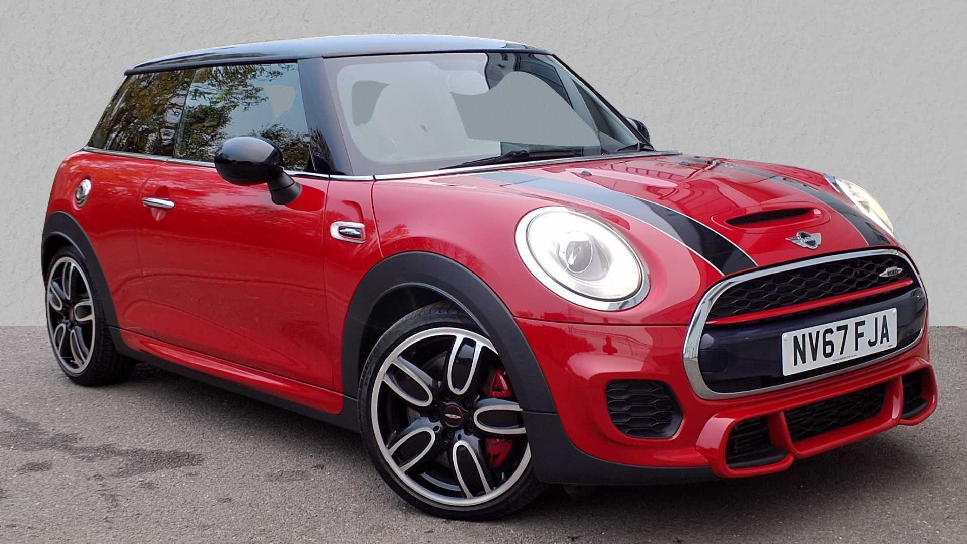 Main listing image - MINI Hatchback