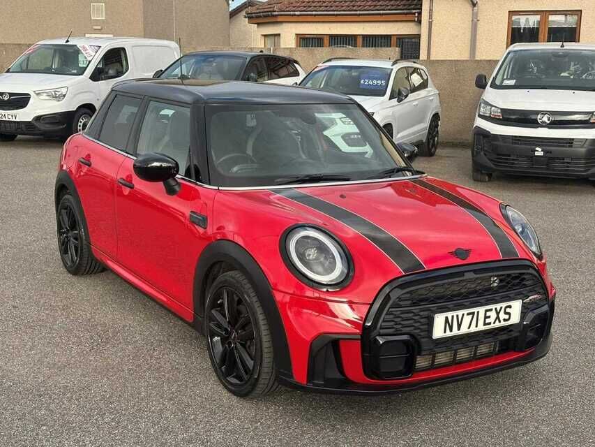 Main listing image - MINI Hatchback 5dr