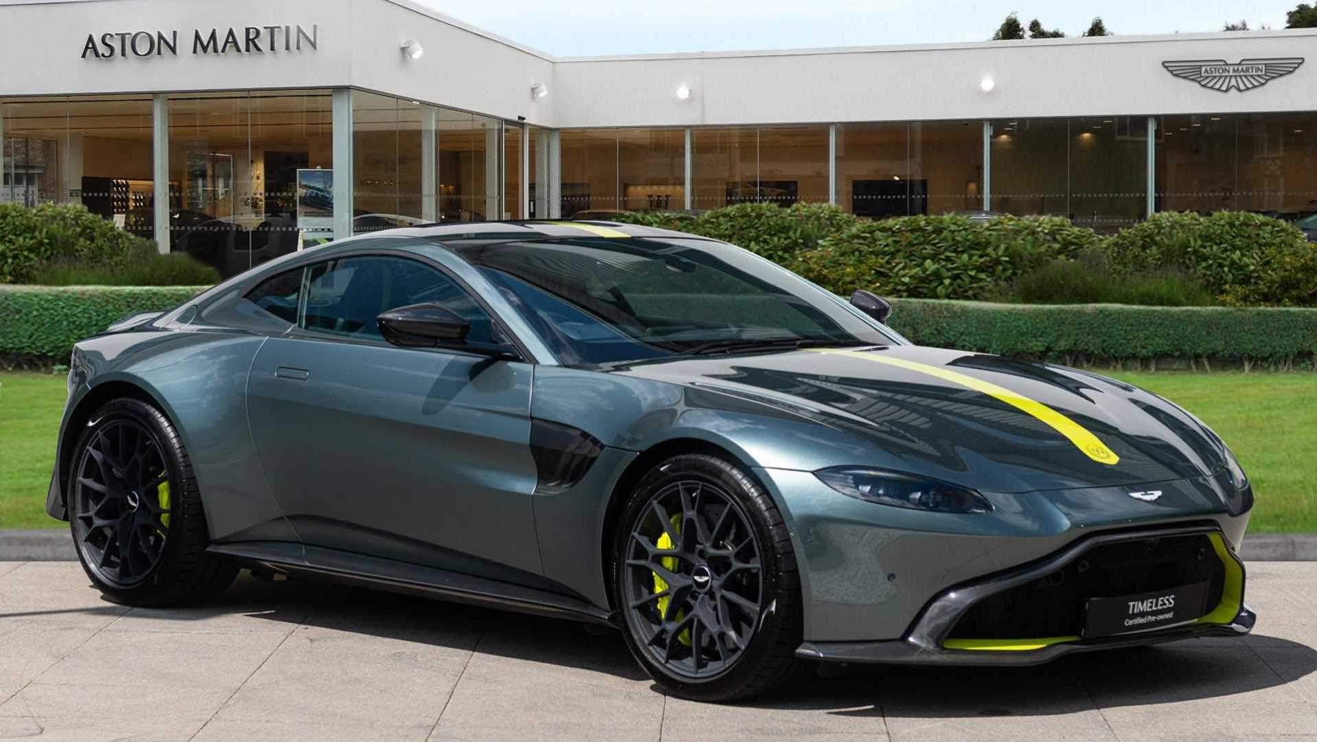 Main listing image - Aston Martin Vantage