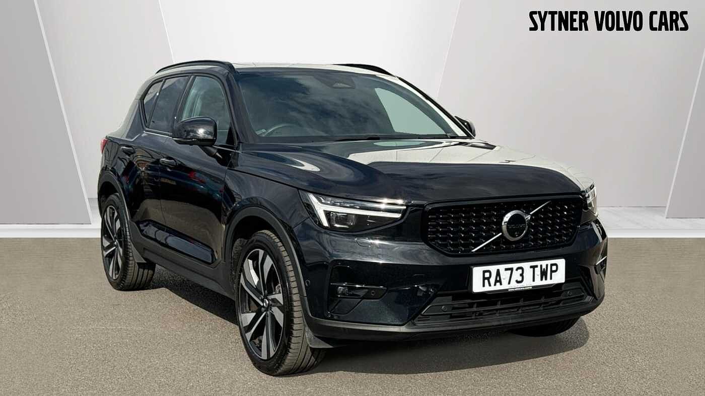 Main listing image - Volvo XC40