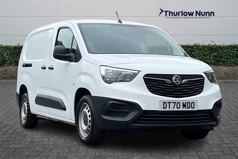 Main listing image - Vauxhall Combo Cargo