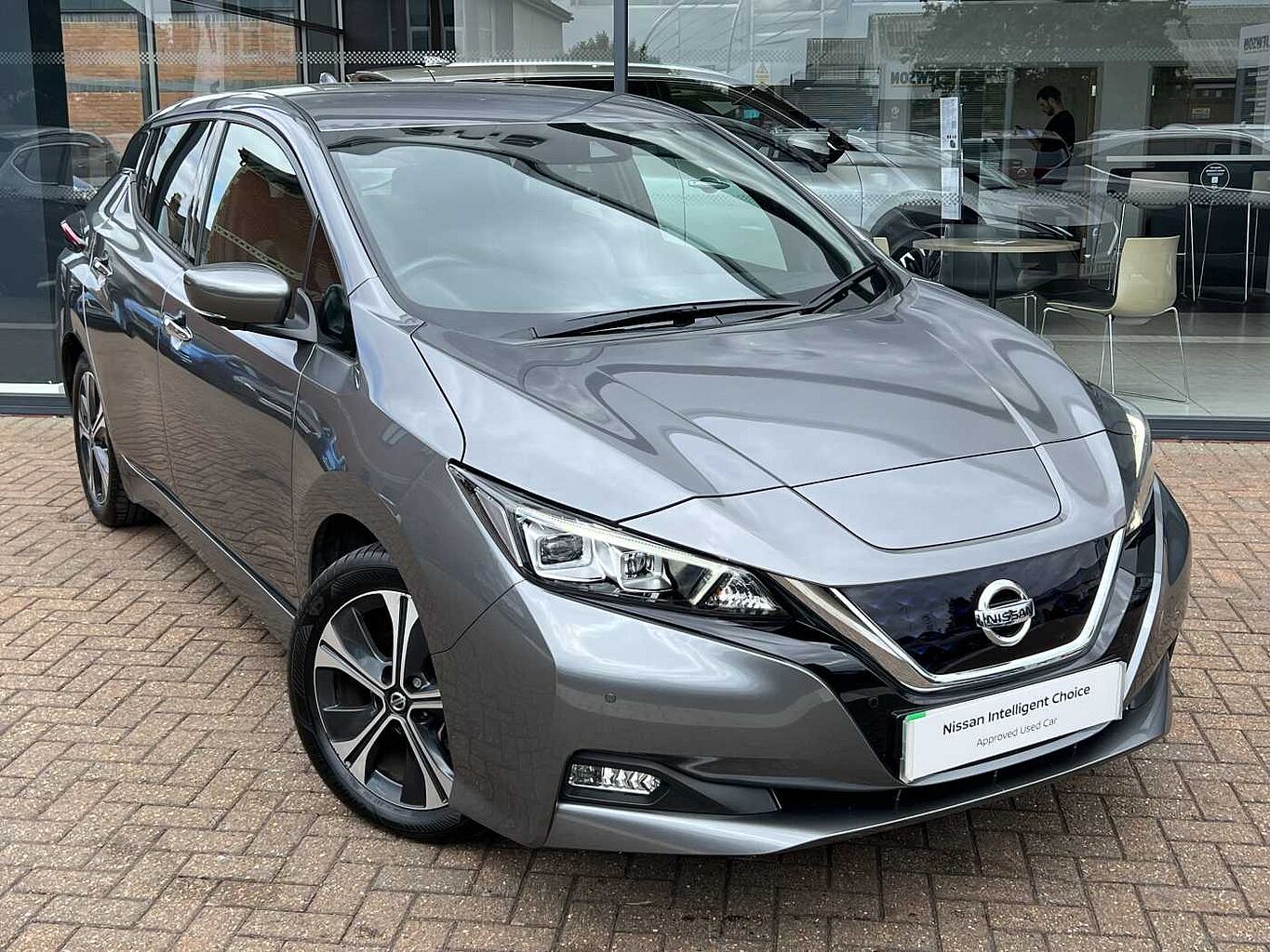 Main listing image - Nissan Leaf