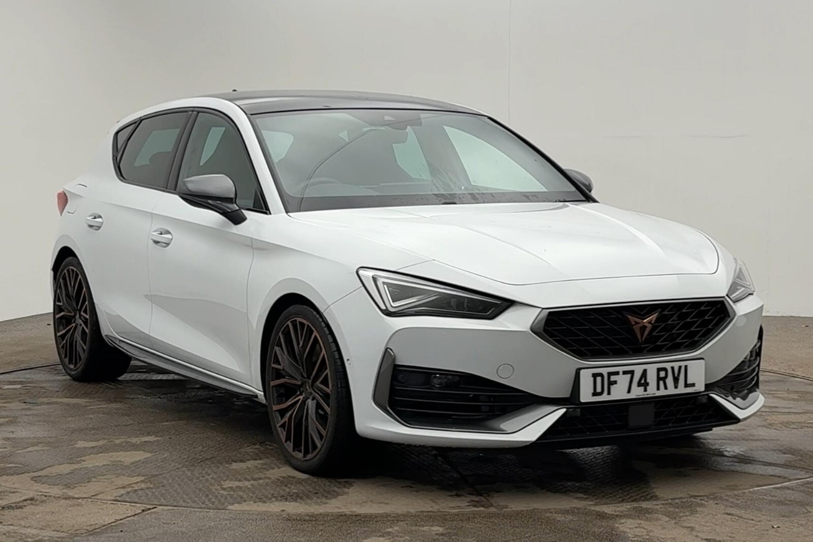 Main listing image - Cupra Leon