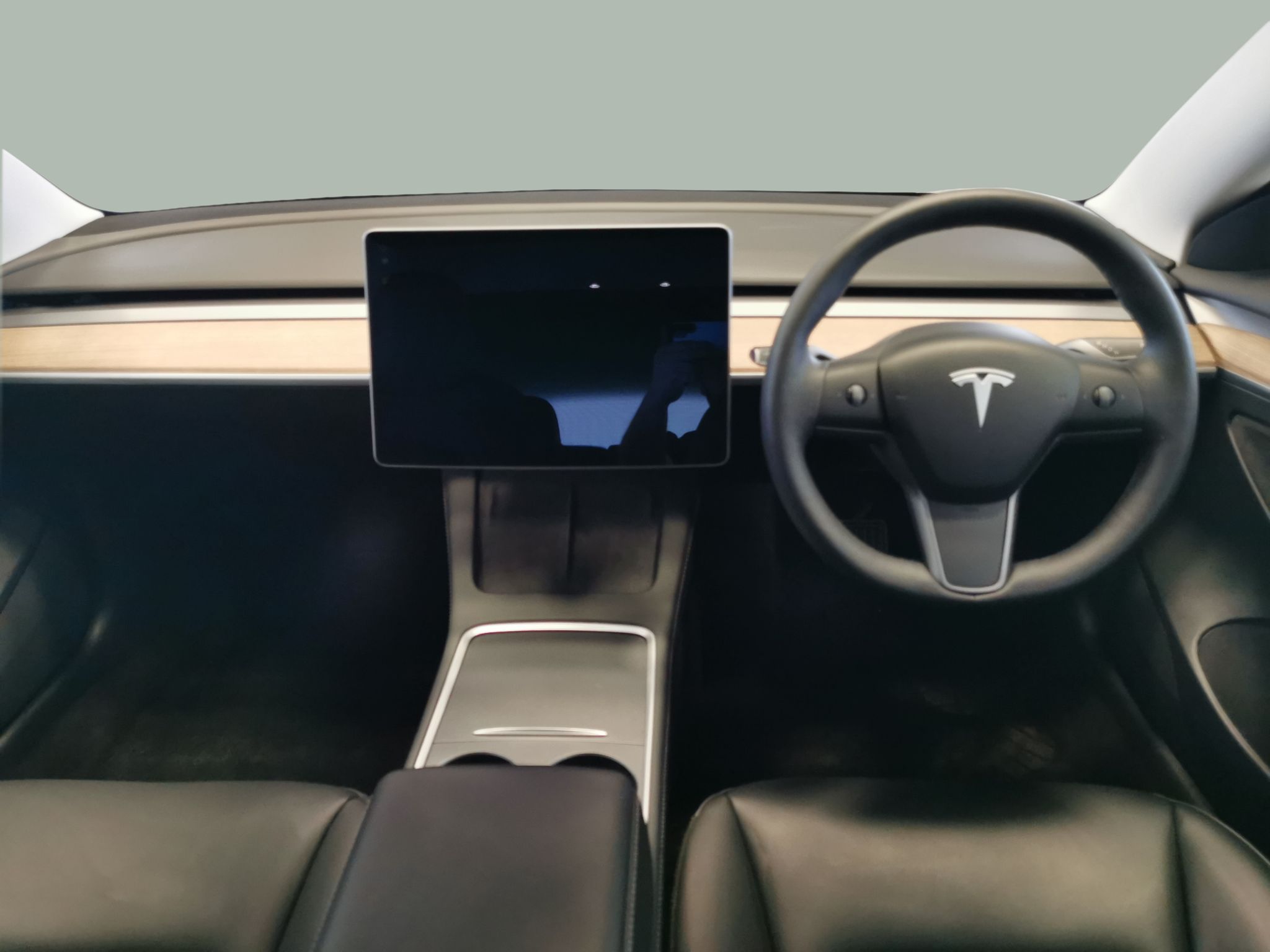 Main listing image - Tesla Model 3