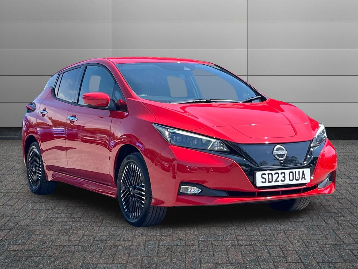Main listing image - Nissan Leaf