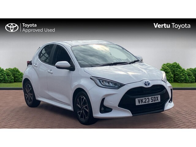 Main listing image - Toyota Yaris