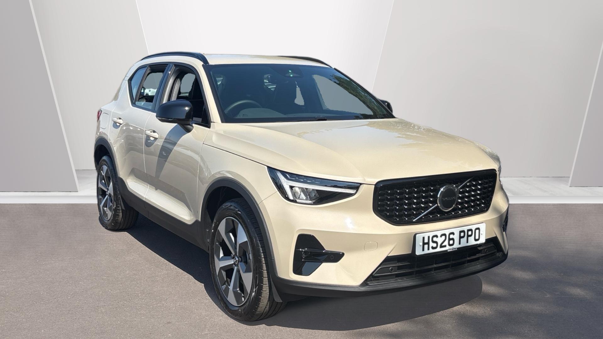 Main listing image - Volvo XC40
