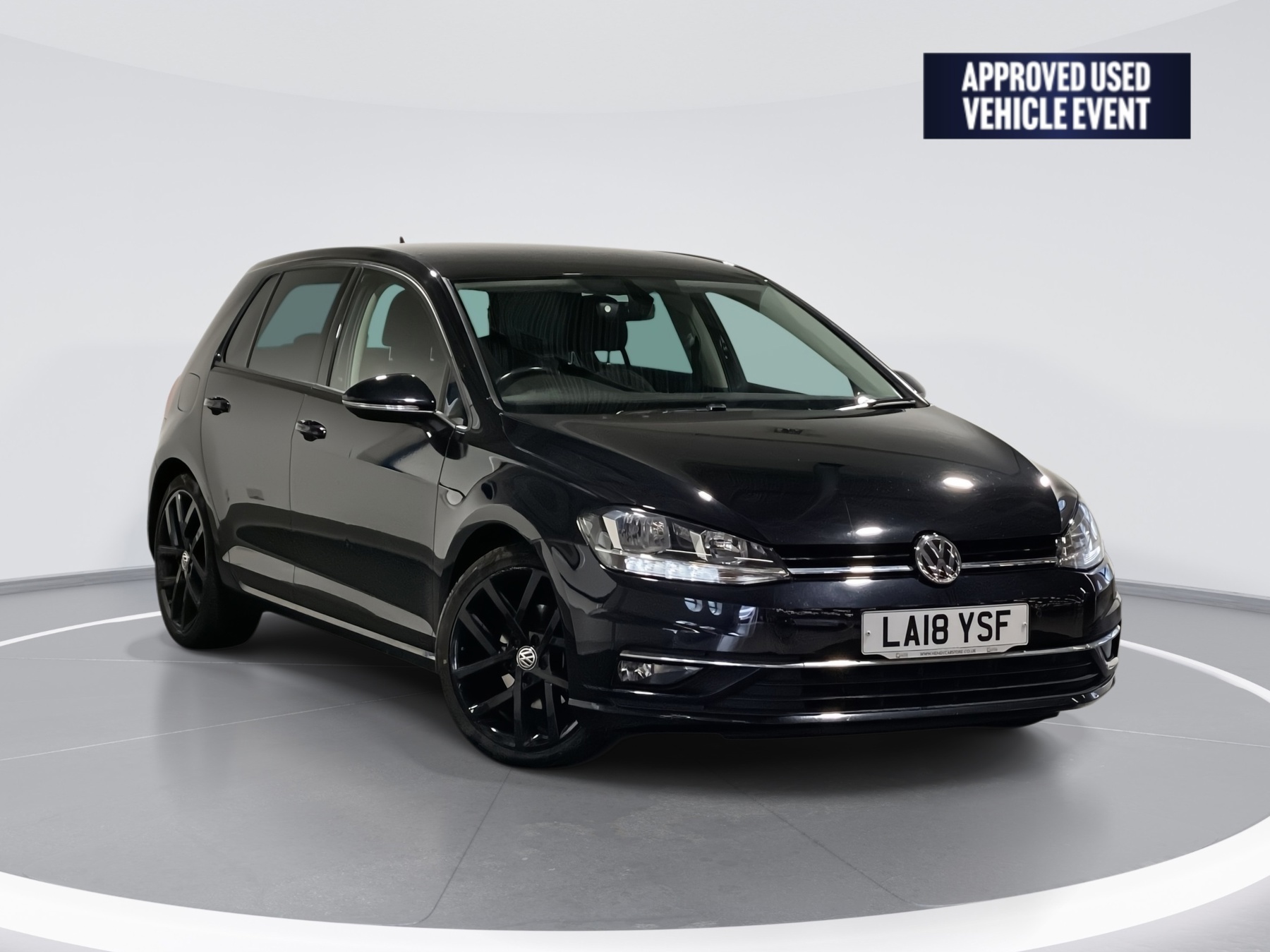 Main listing image - Volkswagen Golf