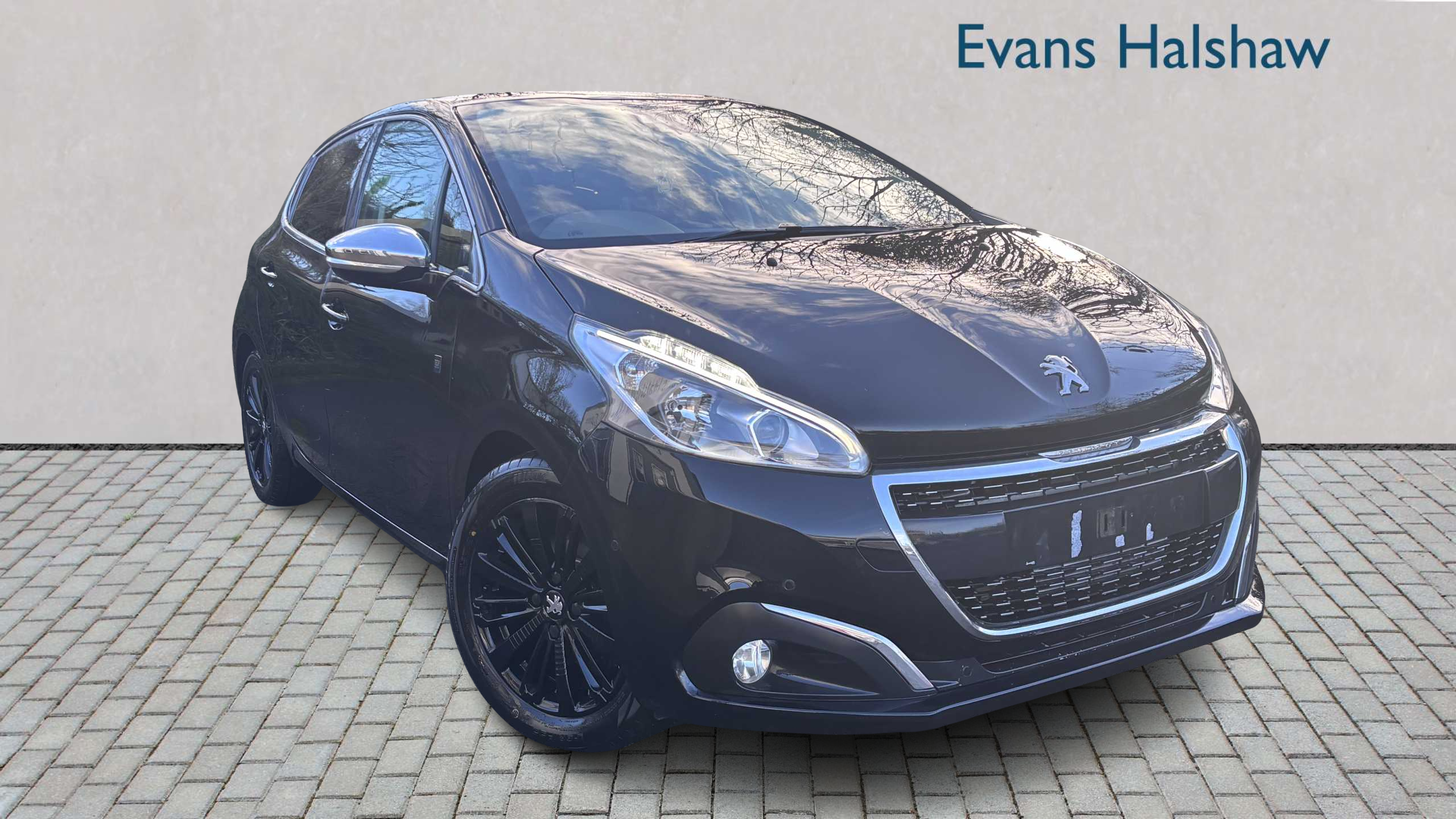 Main listing image - Peugeot 208