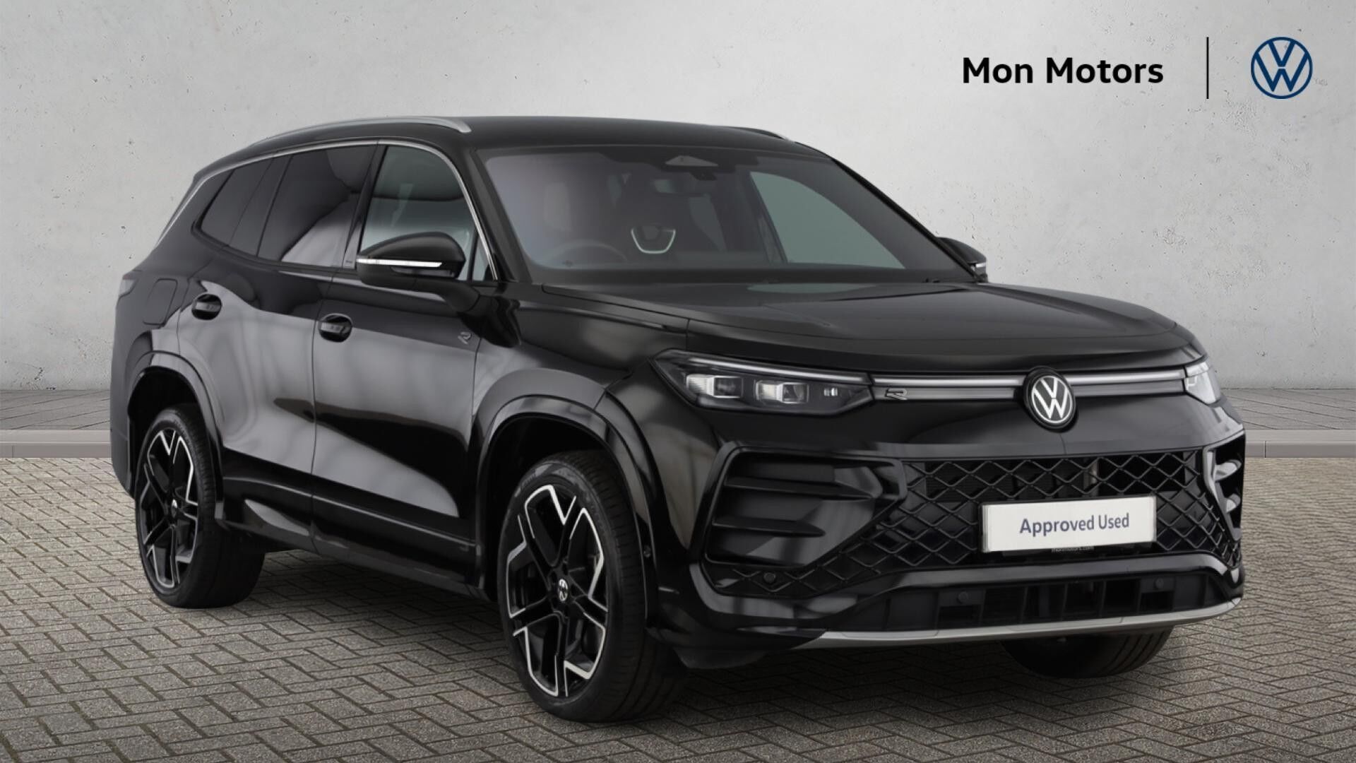 Main listing image - Volkswagen Tayron
