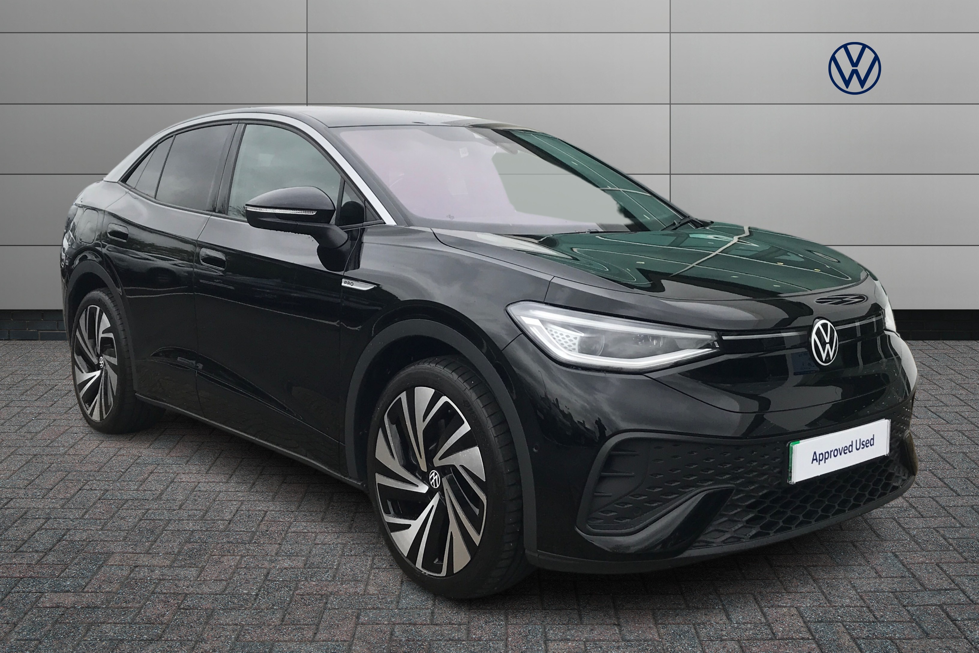 Main listing image - Volkswagen ID.5