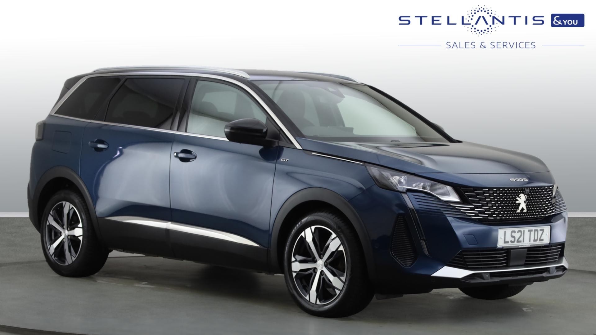 Main listing image - Peugeot 5008