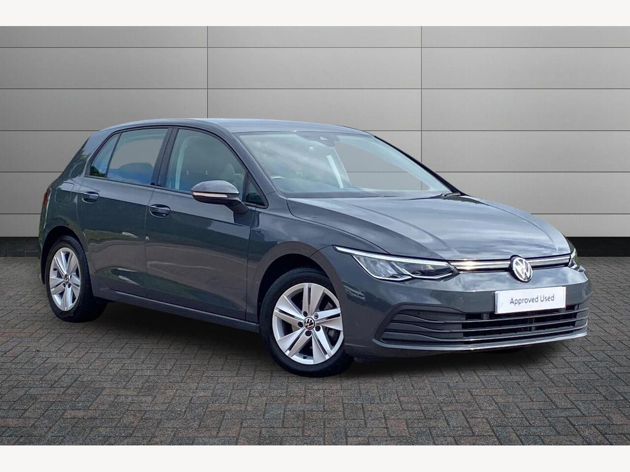 Main listing image - Volkswagen Golf