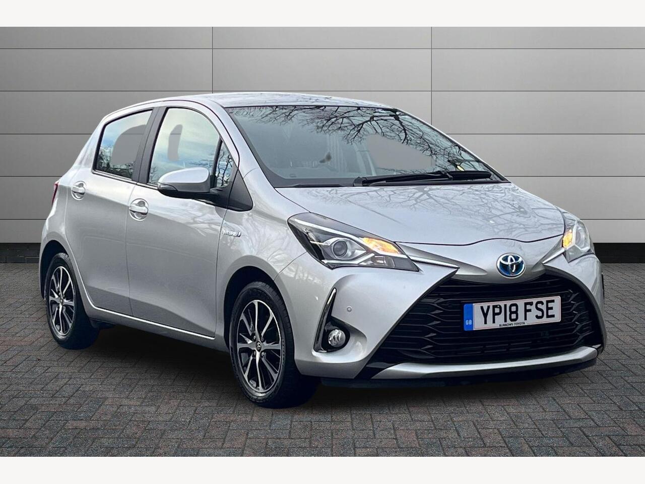 Main listing image - Toyota Yaris