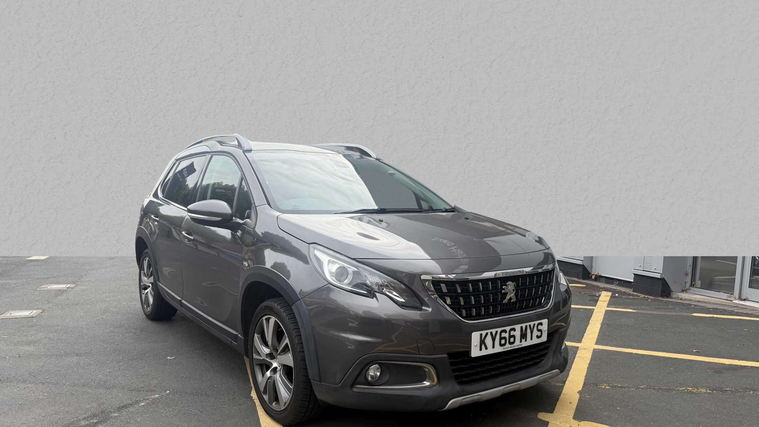 Main listing image - Peugeot 2008