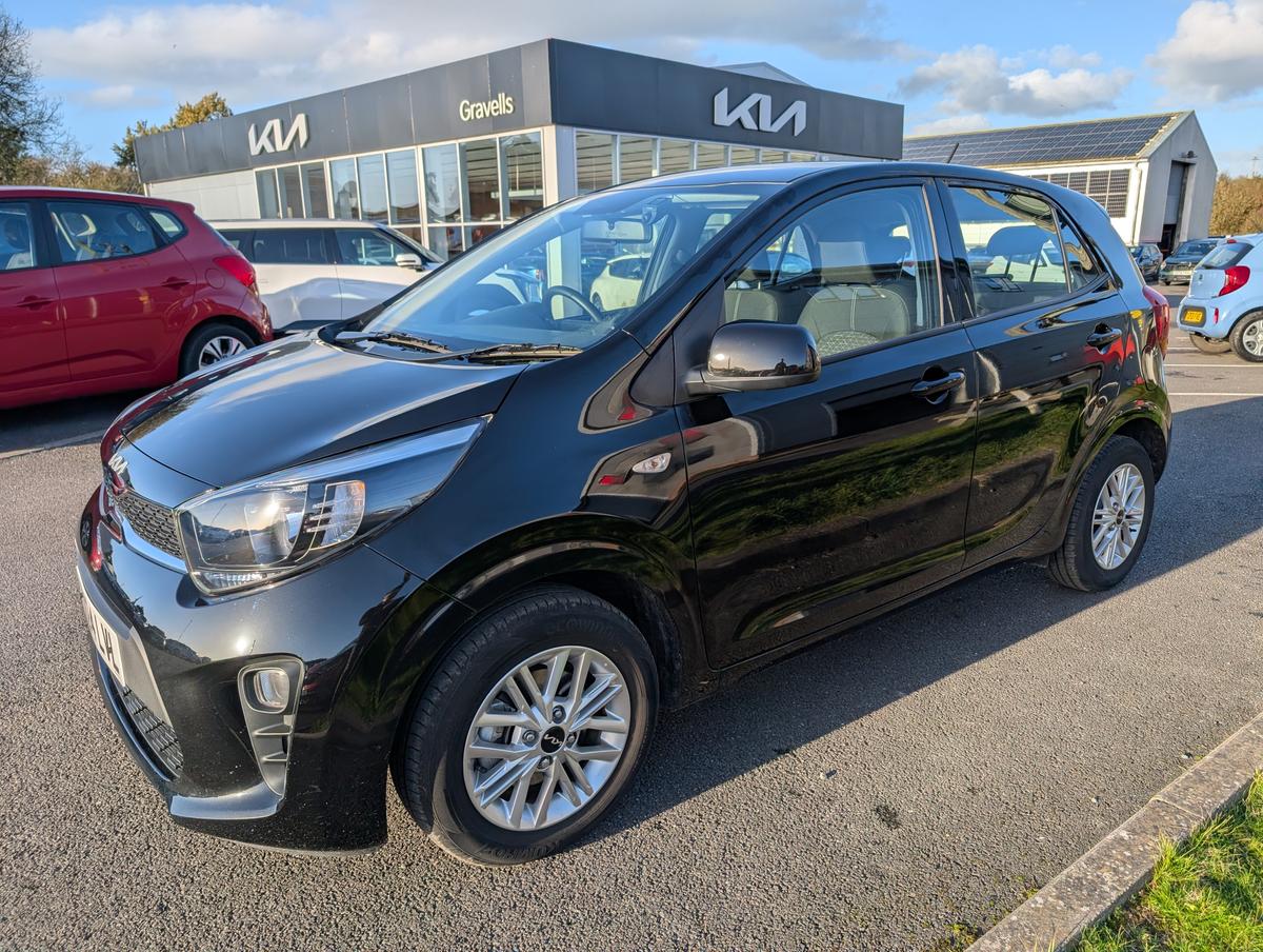 Main listing image - Kia Picanto