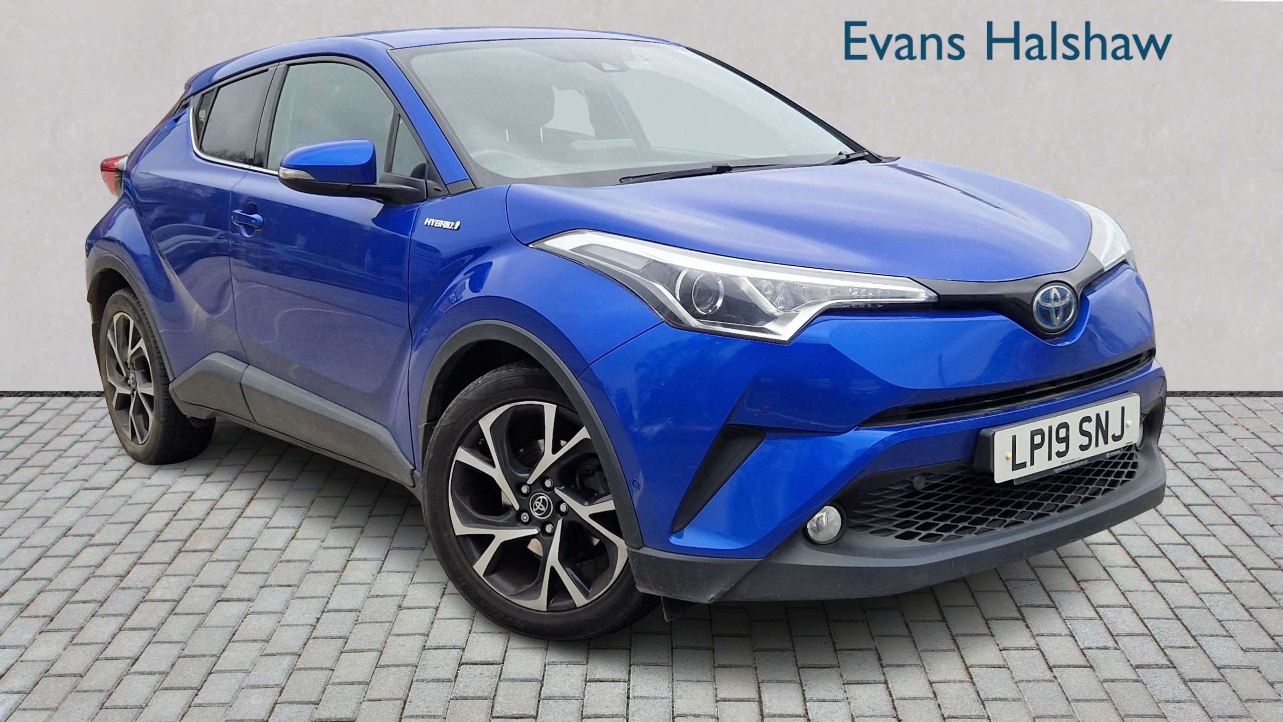 Main listing image - Toyota C-HR