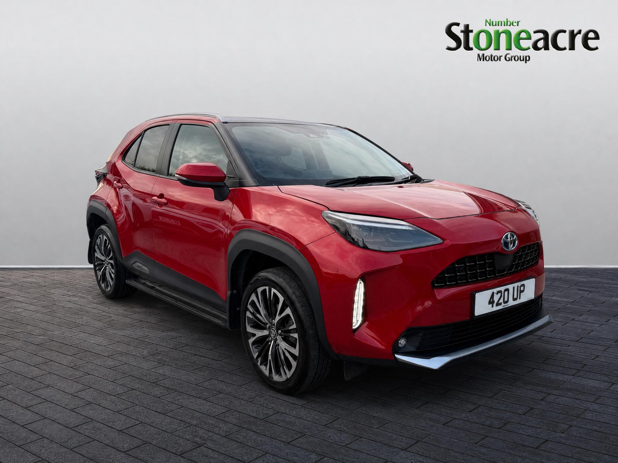 Main listing image - Toyota Yaris Cross