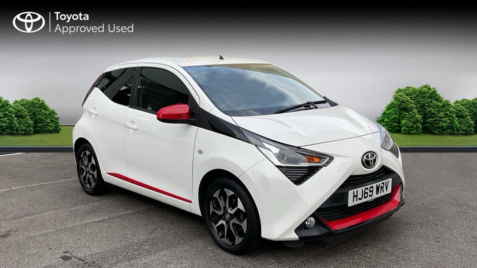 Main listing image - Toyota Aygo