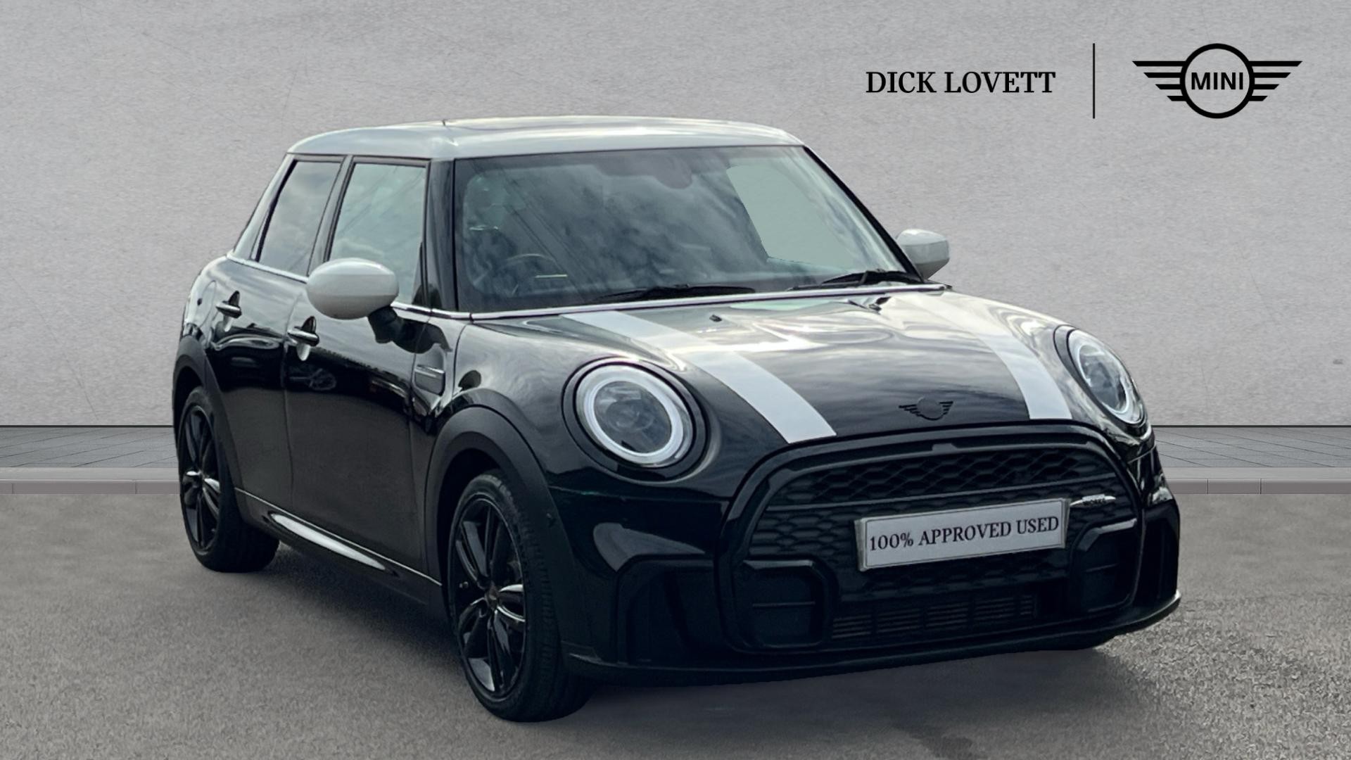 Main listing image - MINI Hatchback 5dr