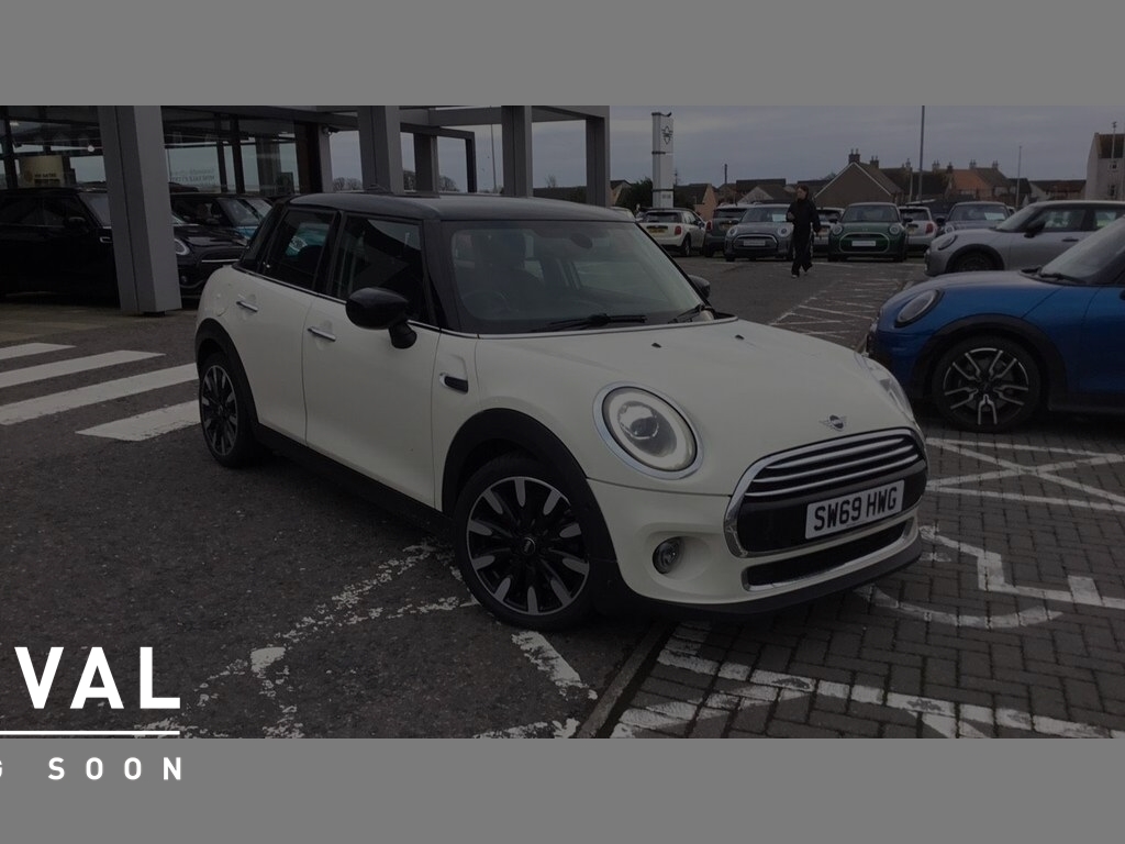 Main listing image - MINI Hatchback 5dr