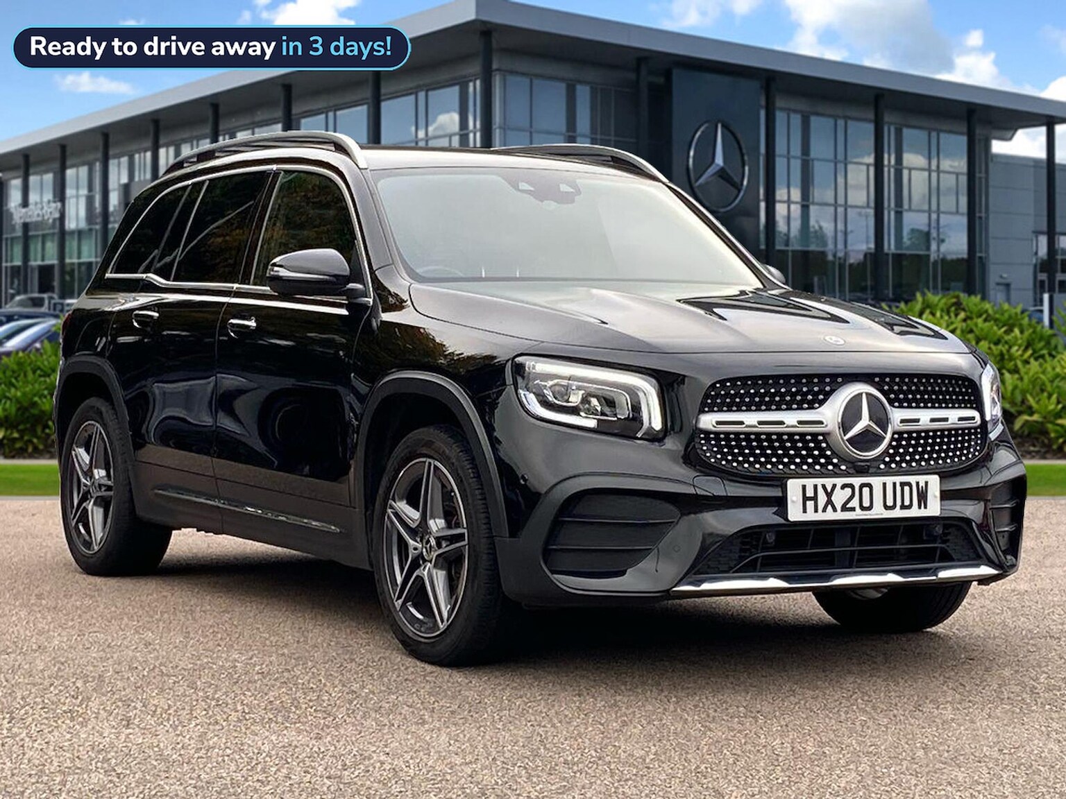 Main listing image - Mercedes-Benz GLB