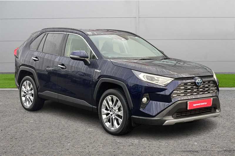 Main listing image - Toyota RAV4