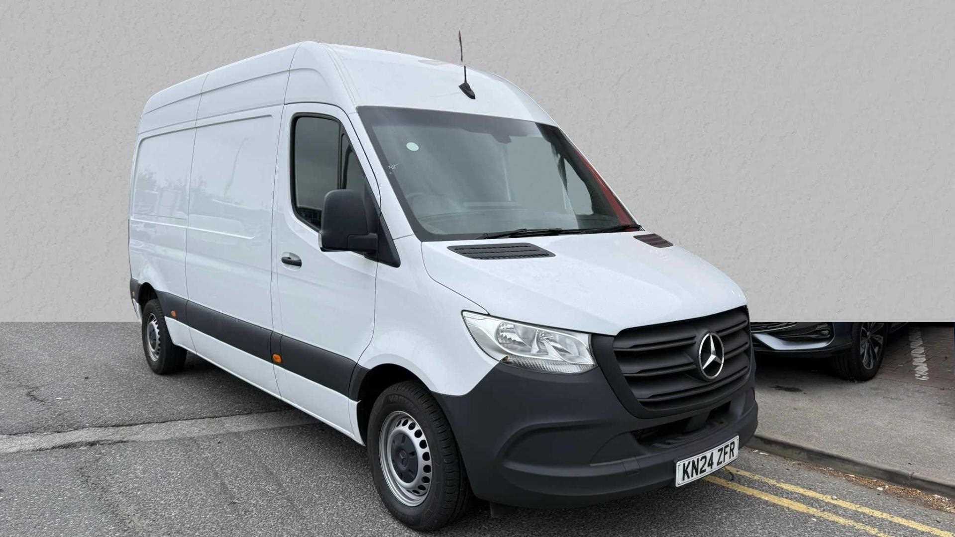 Main listing image - Mercedes-Benz Sprinter