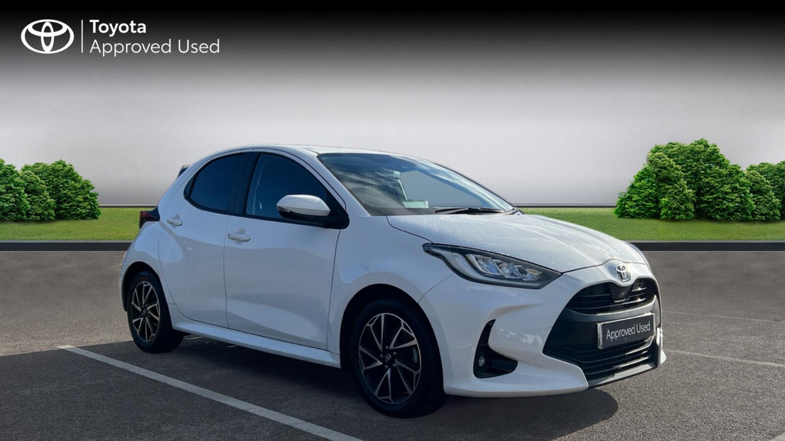 Main listing image - Toyota Yaris