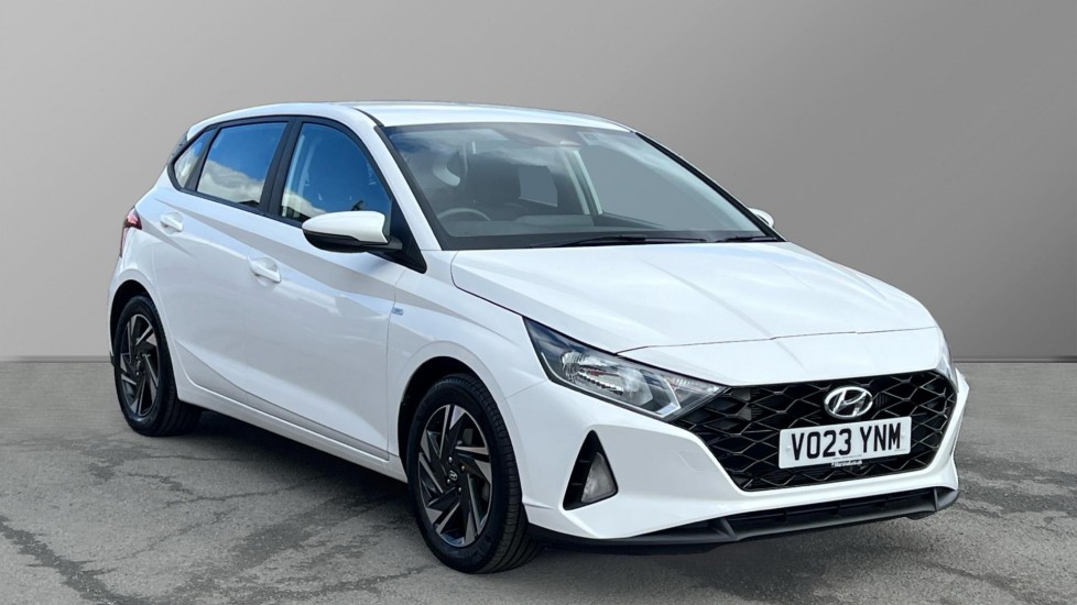 Main listing image - Hyundai i20